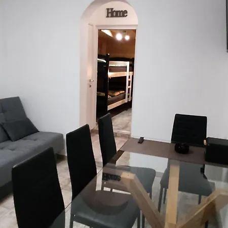Two Bedroom With Terrace * Vir