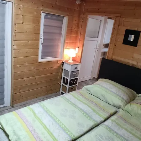 Daire Two Bedroom With Terrace Vir